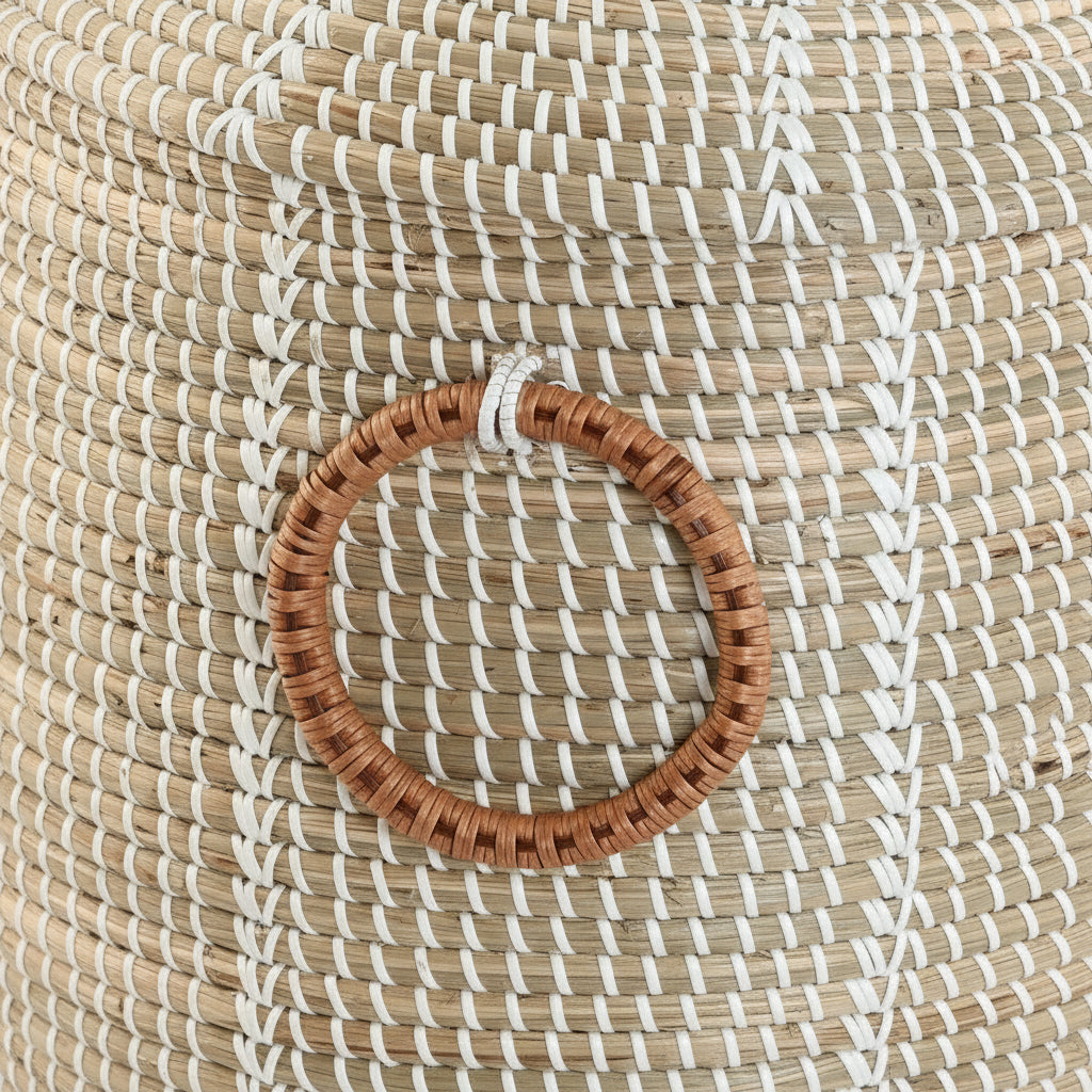 V5H23A5CE0E4B4613A1058A3F1608329CA1R6282512P2